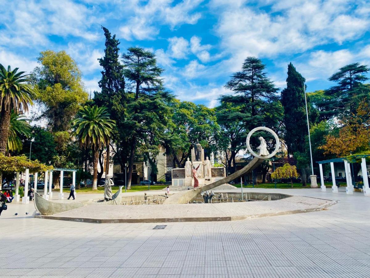 Mendoza Suites 3 -Parking Disponible- Екстер'єр фото